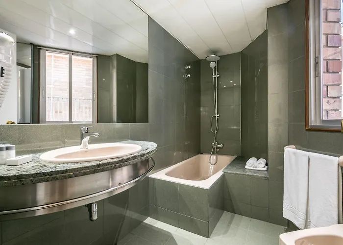 Sansi Park Otel Lleida