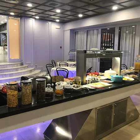 Sansi Park 3* リェイダ